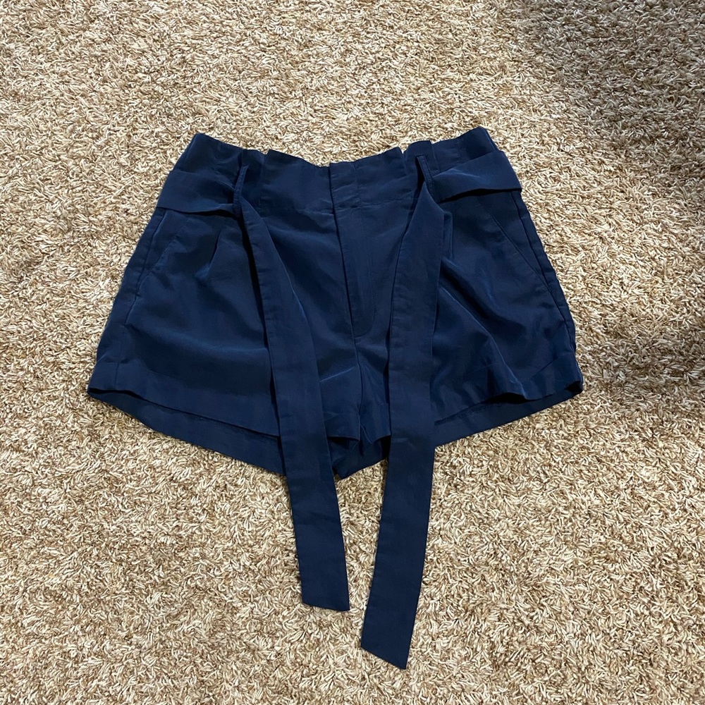 BRAND NEW Navy American Eagle paperbag shorts